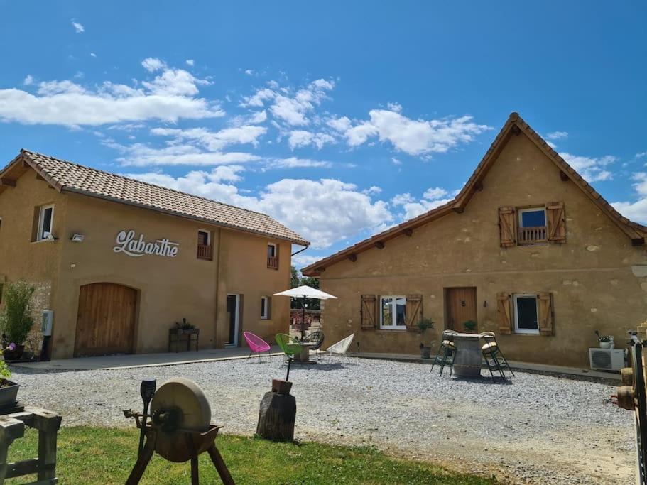 Corps De Ferme Labarthe A Pimbo Villa Bagian luar foto